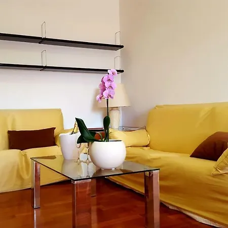 Apartment Ibiscus Da Gio' Quartu Sant'Elena